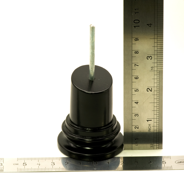 A hexagon bolt, flat head, diameter of the head -0.6mm; diameter for installation-0.4mm; 180 pcs.